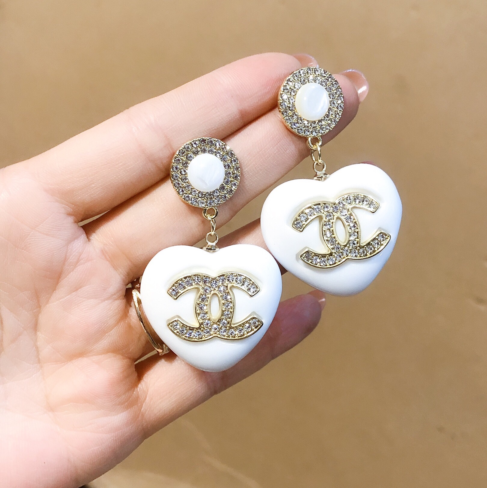 Chanel earring 107284
