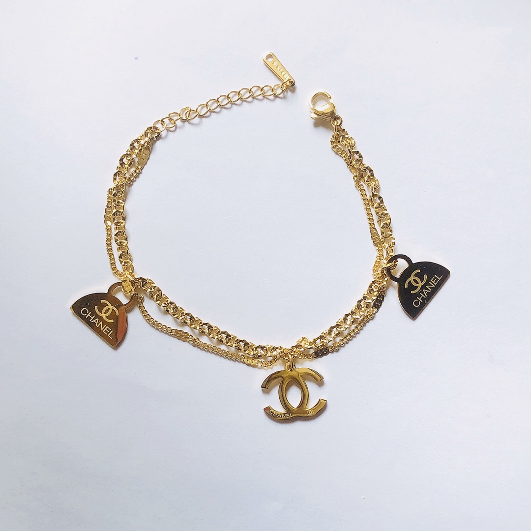 Chanel bracelet 107293