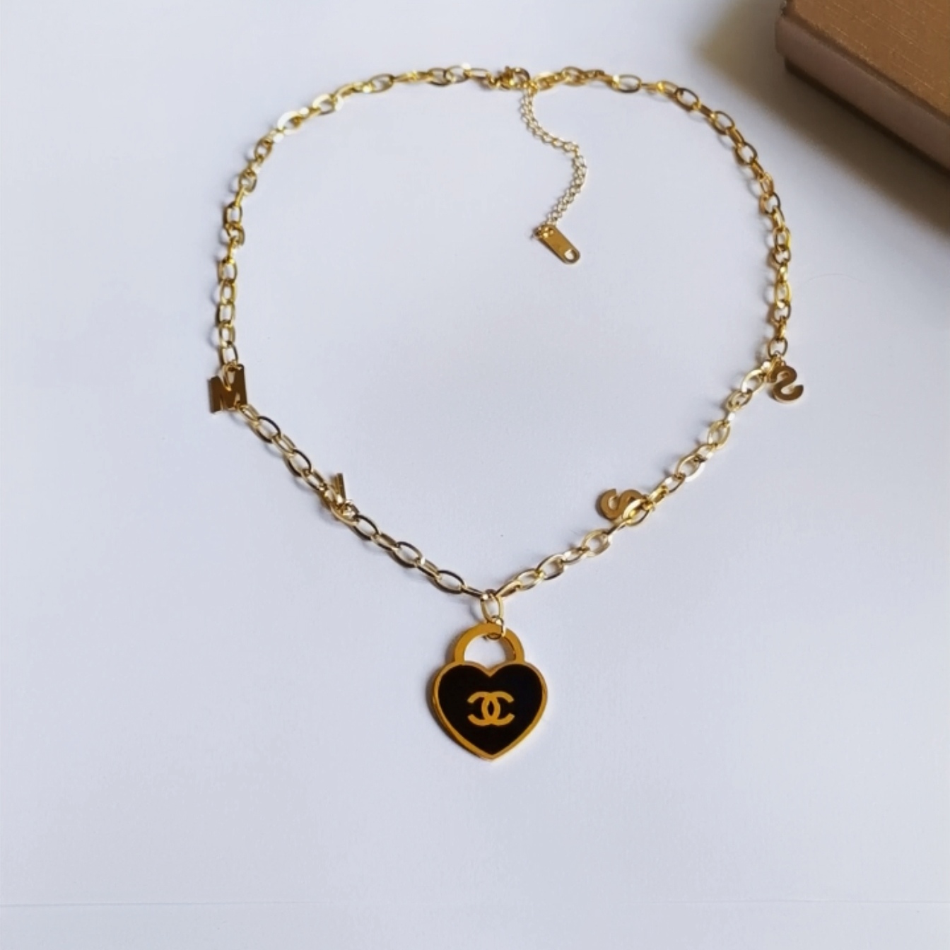 Chanel neckalce 107322