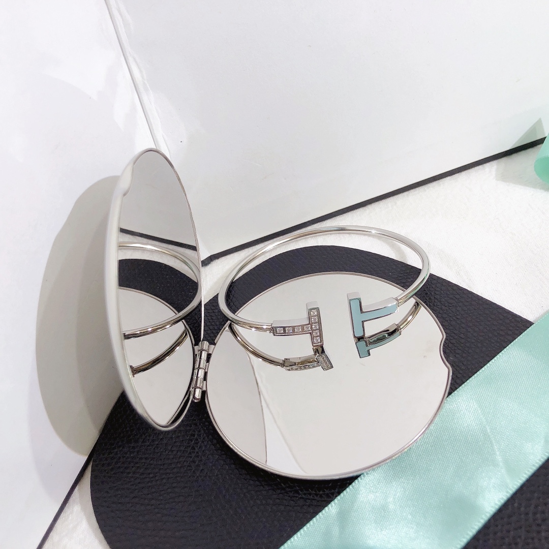 S262    Tiffany bracelet 107332