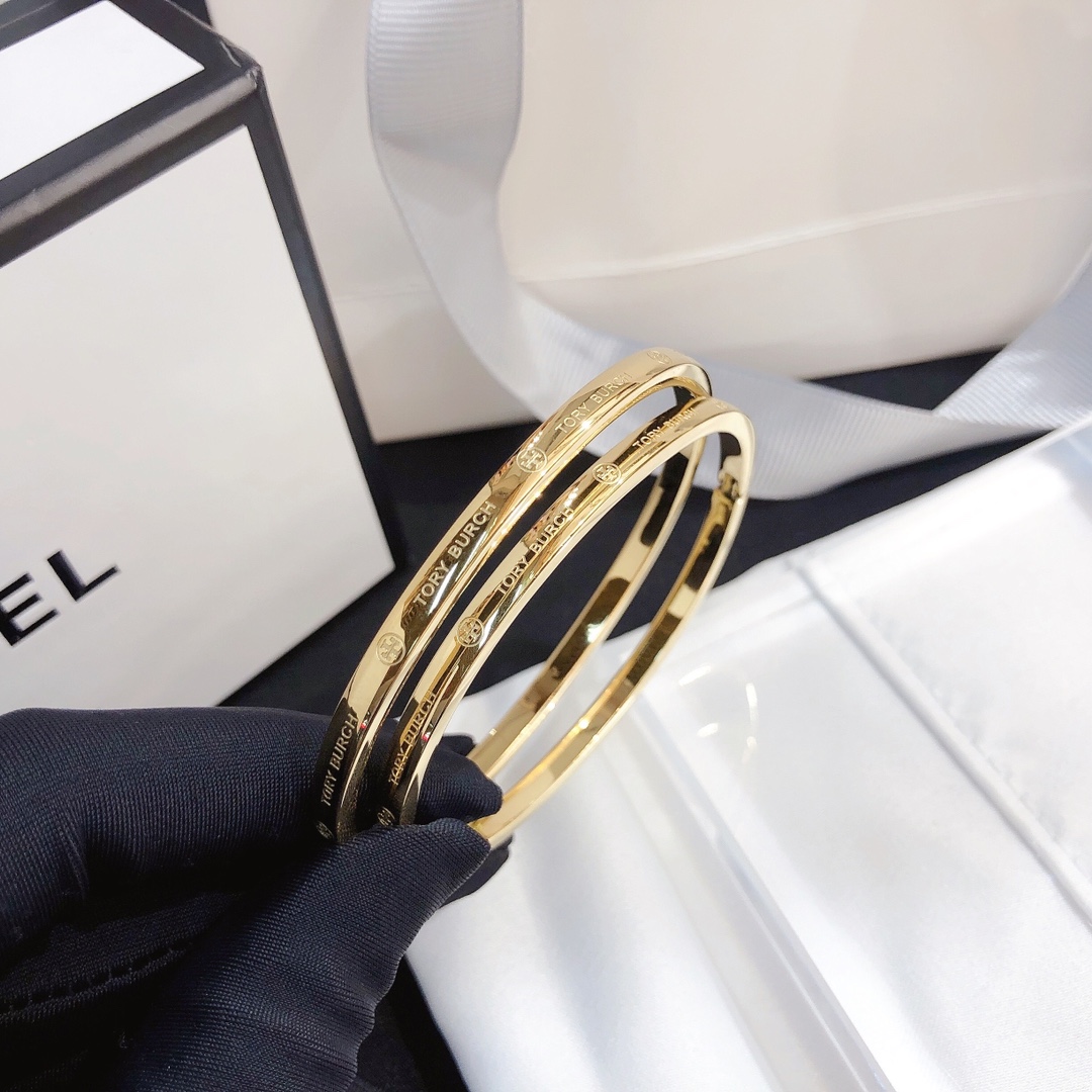 S264   TORY BOCH Bracelet 107341