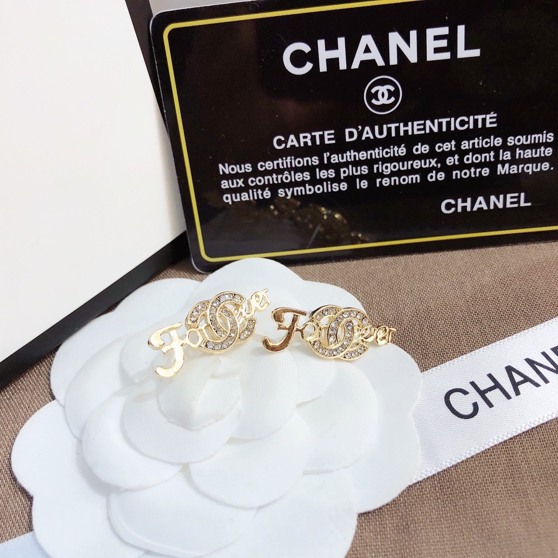 A615  Chanel earring 107342