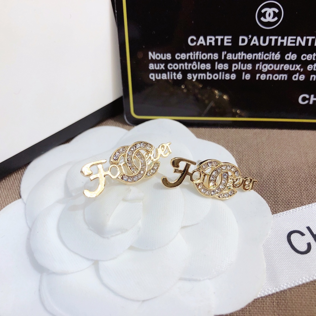 A615  Chanel earring 107342