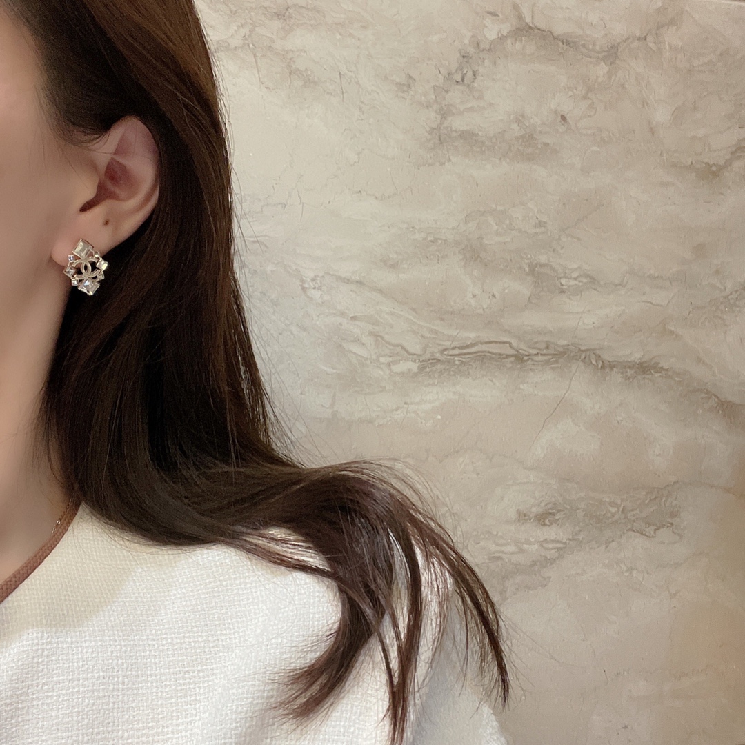 A232 Chanel earring 107352