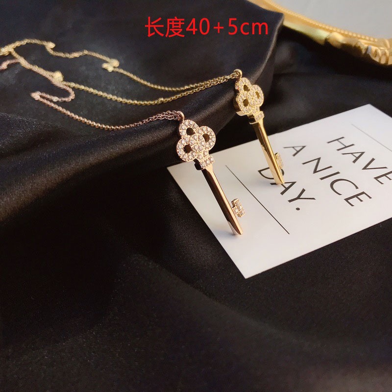 X403       Tiffany CNC necklace 107368