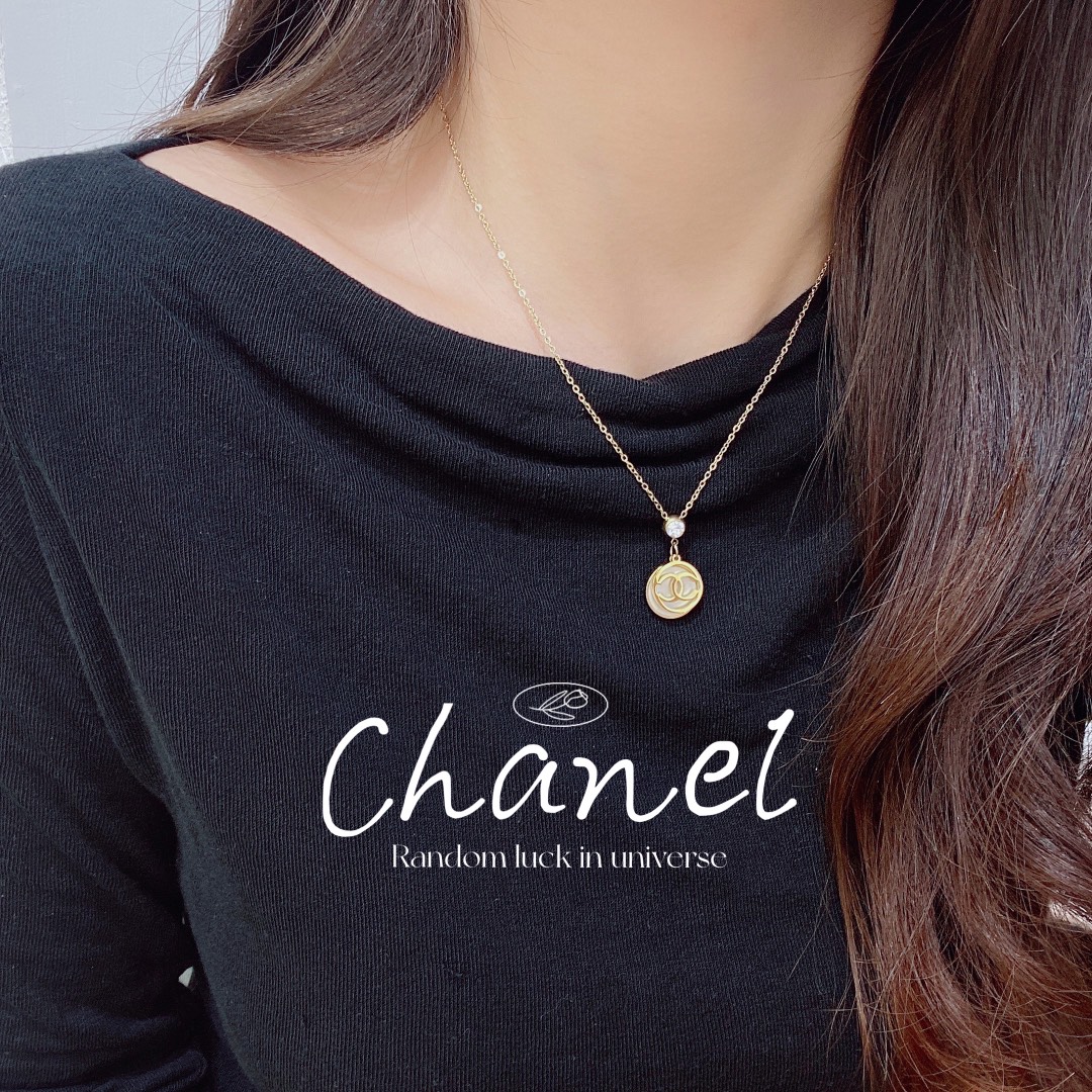 X406     Chanel necklace 107371