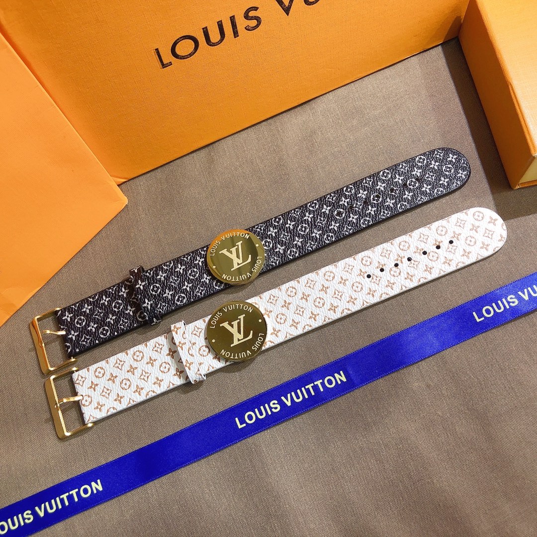 S276   LV Bracelet 107391