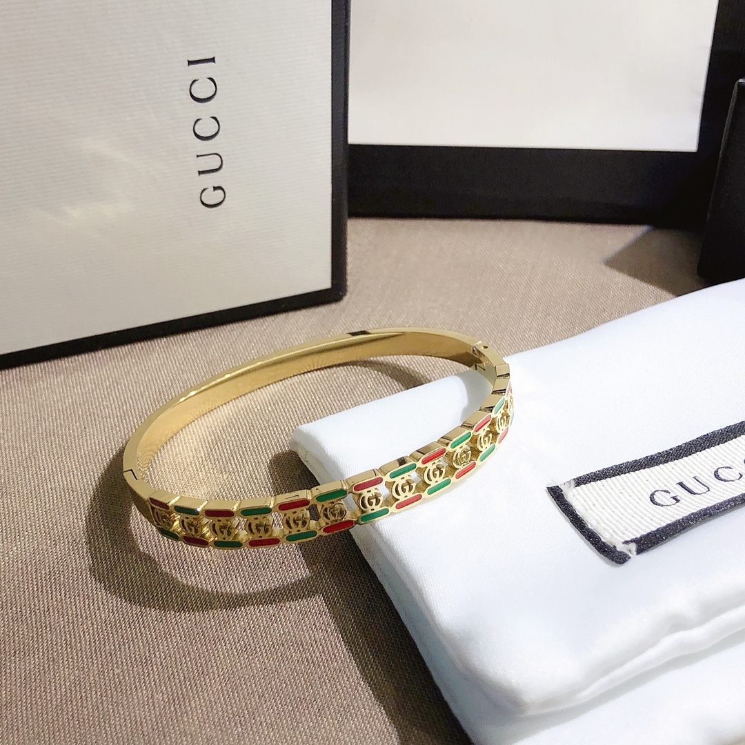 S280  Gucci bracelet 107406