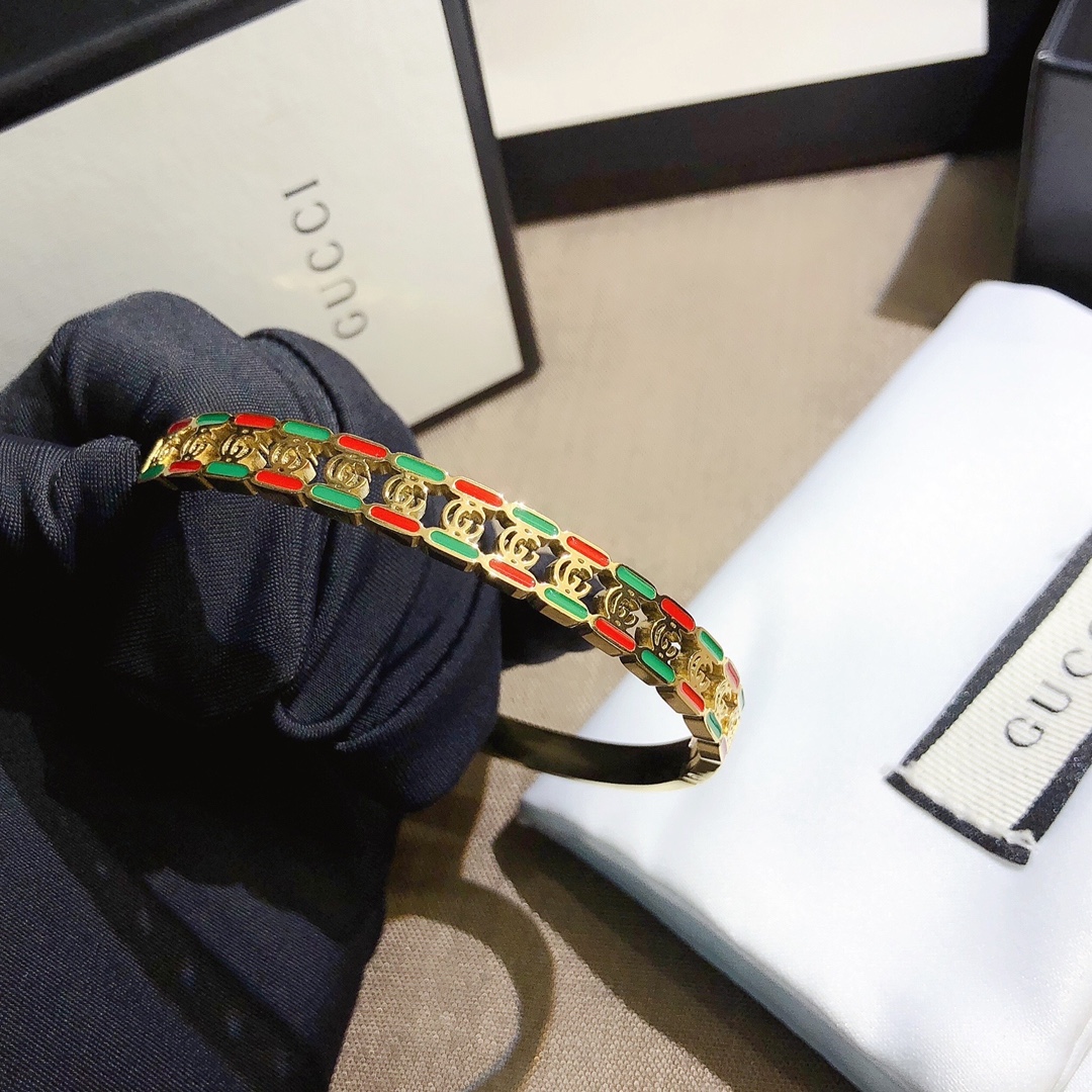S280  Gucci bracelet 107406