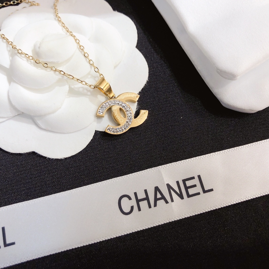 X416     Chanel necklace 107410