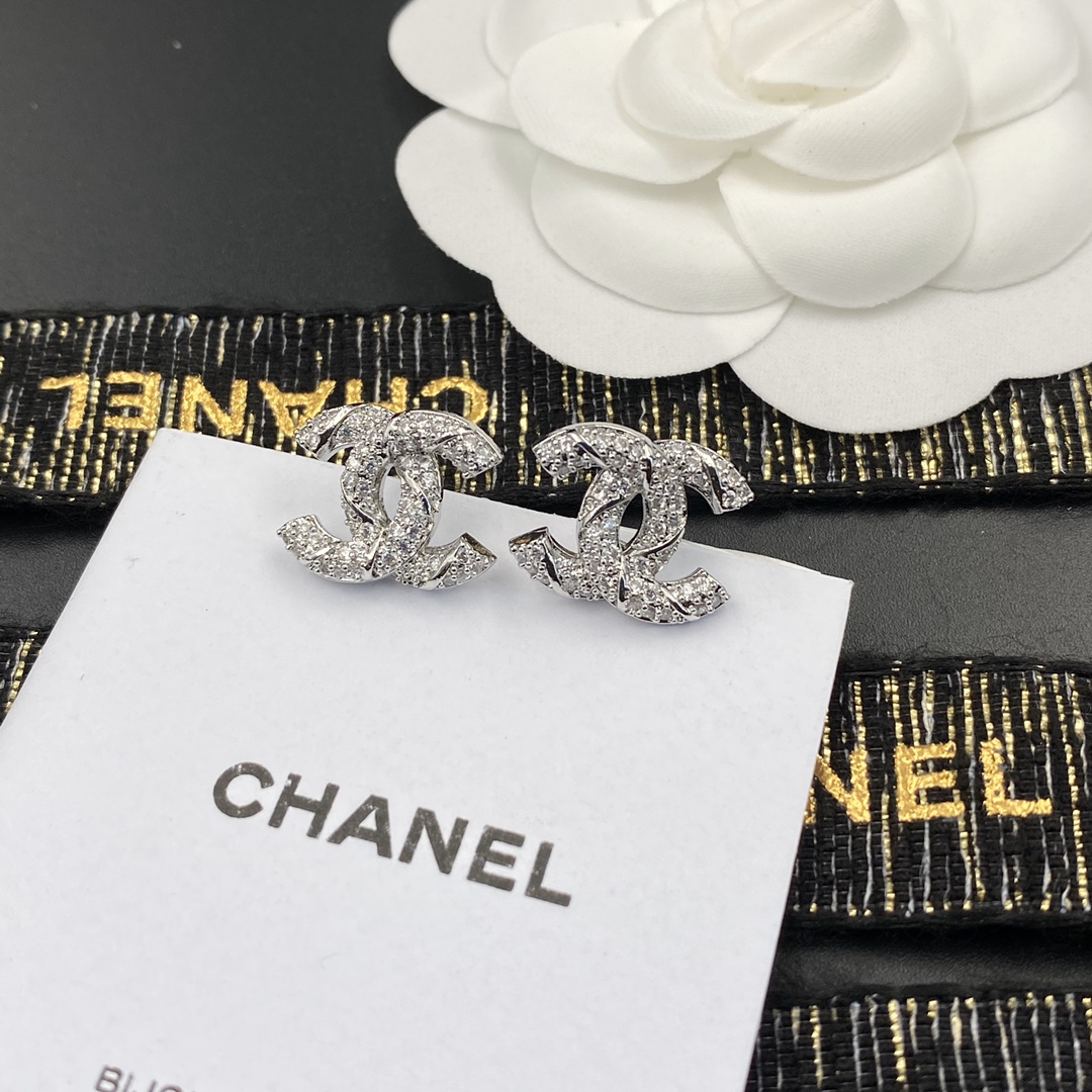 A238 Chanel earring 107429