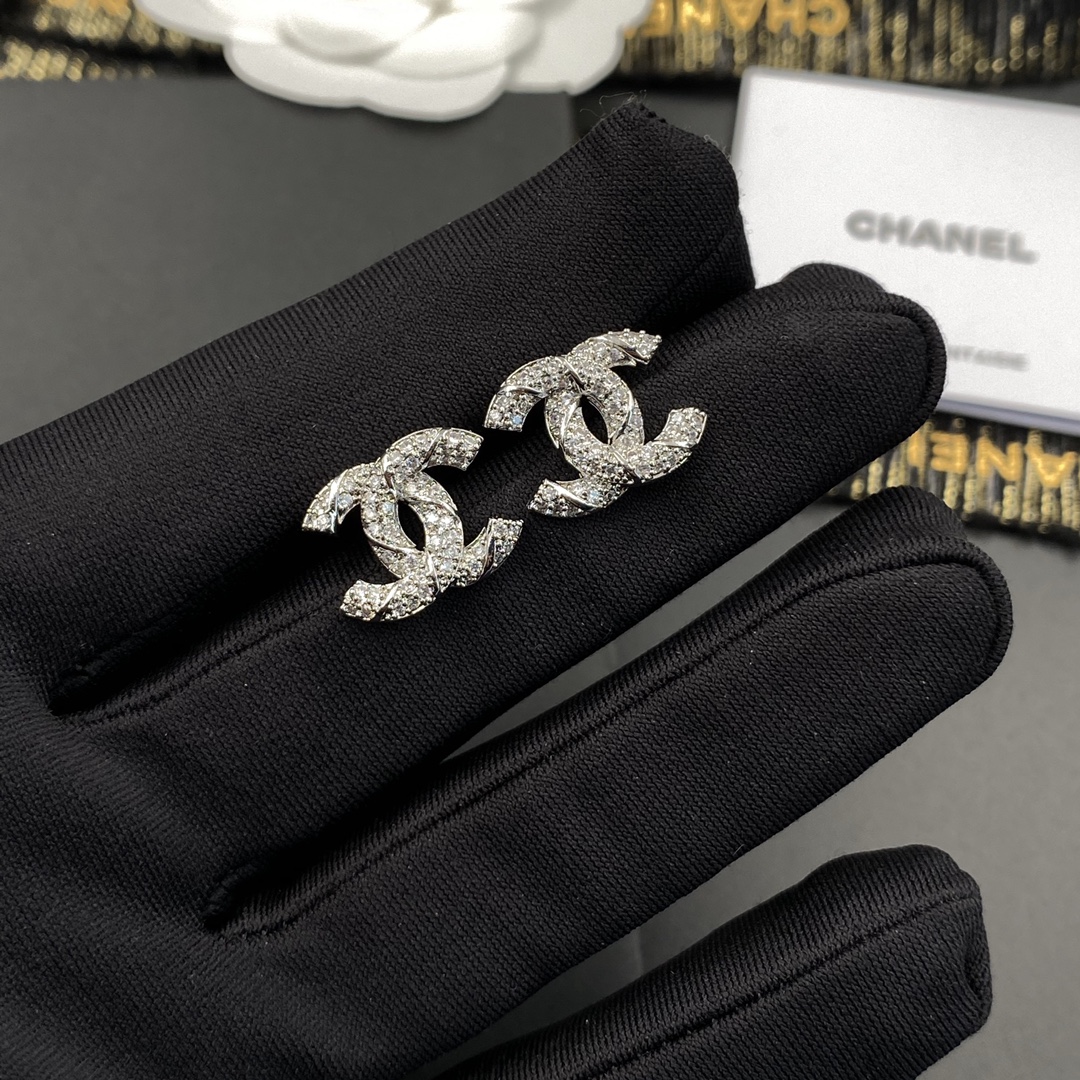 A238 Chanel earring 107429