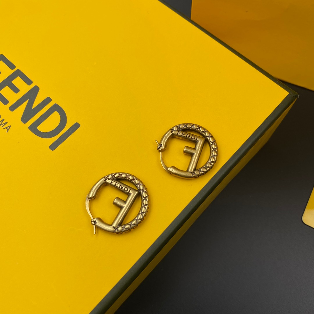 A736 FENDI--earring 107446