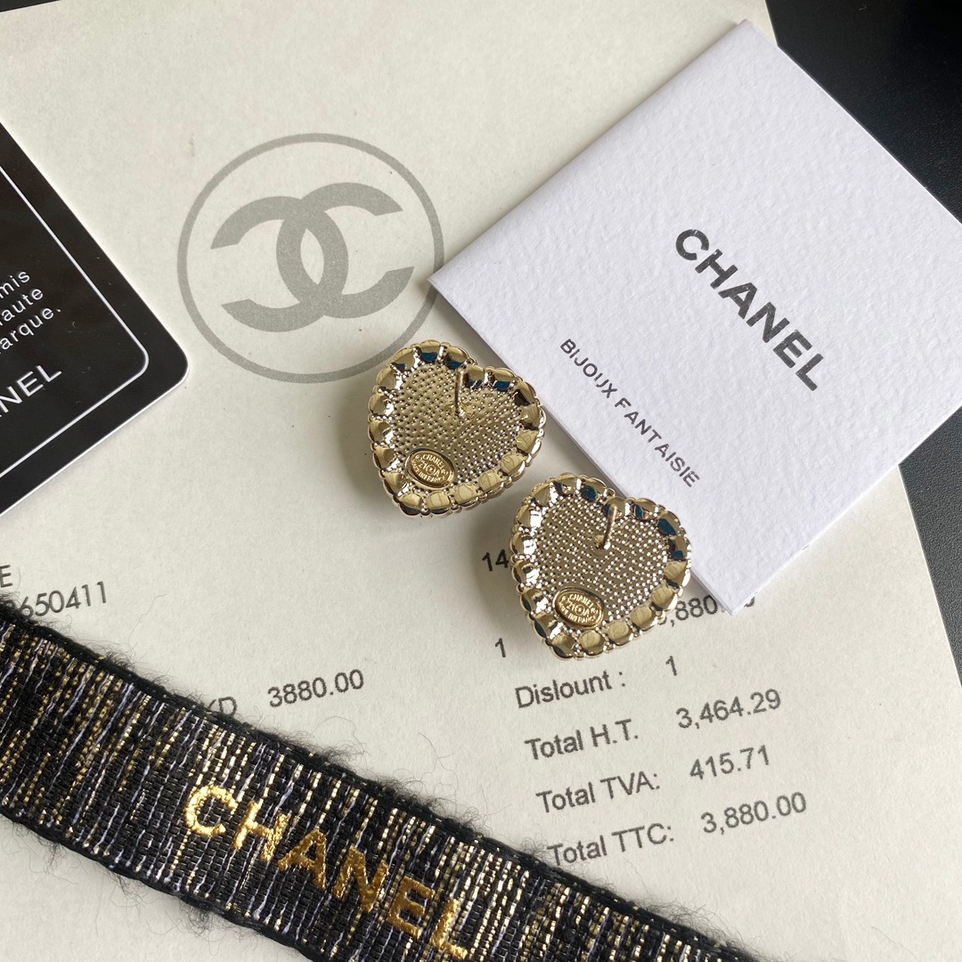 A790 Chanel earring 107451