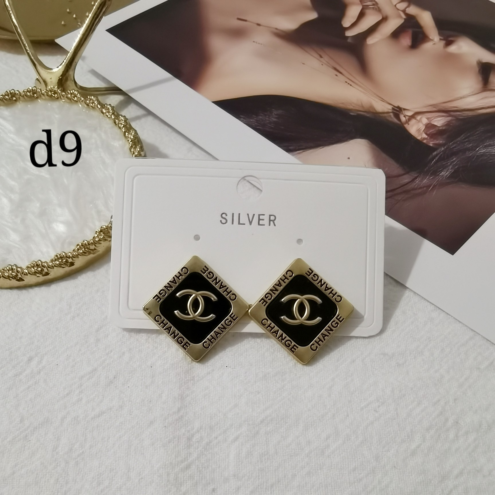 Chanel earring 107462