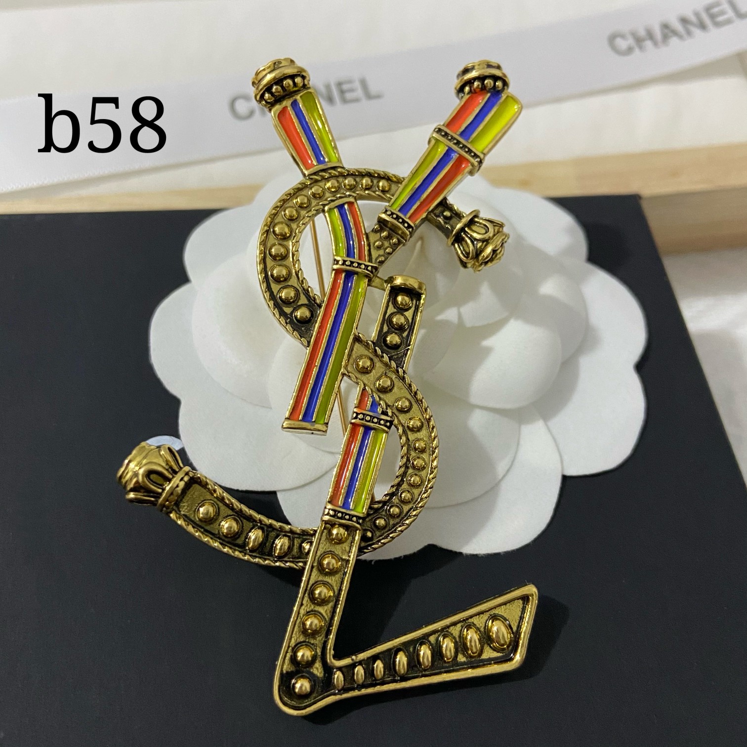 YSL Brooch 107471