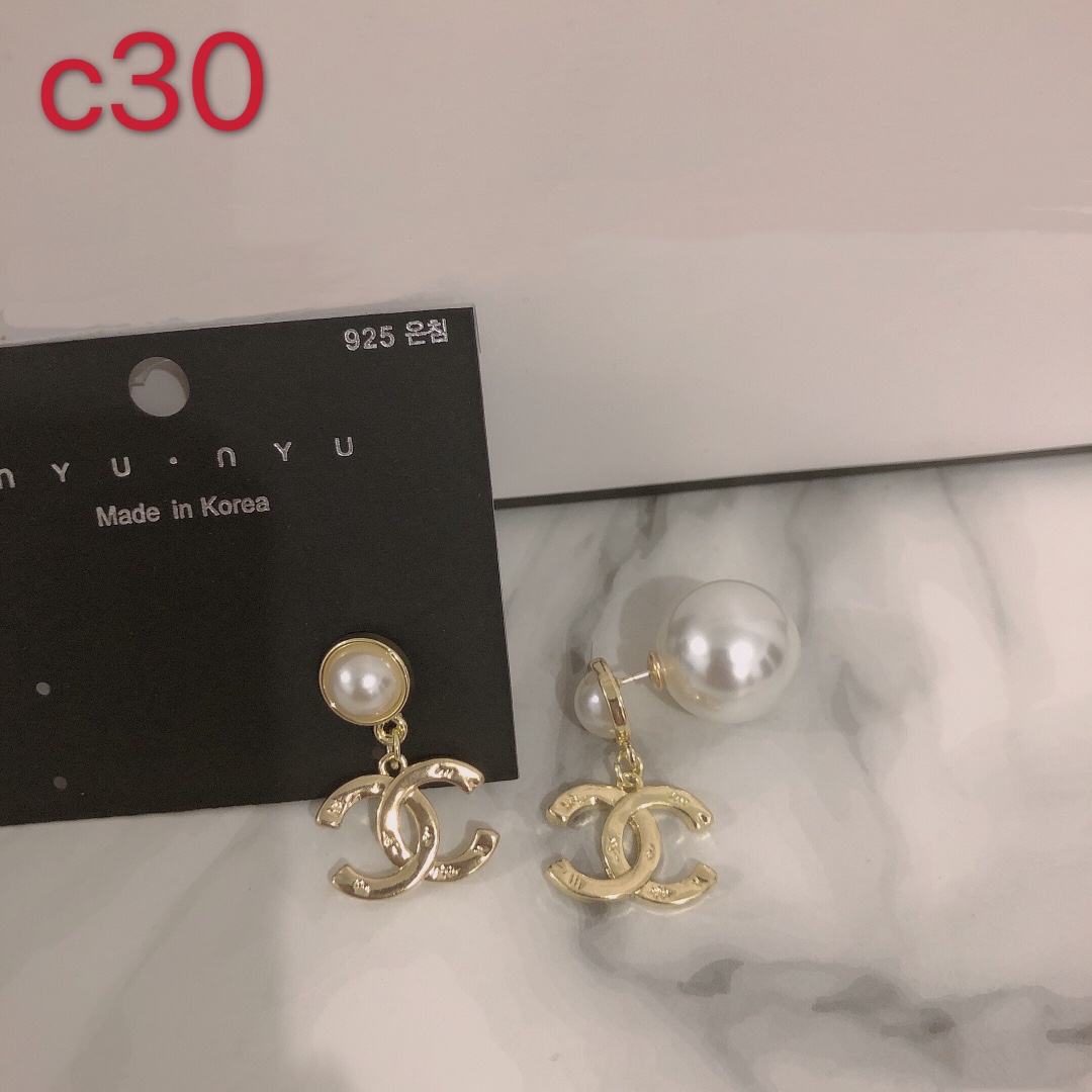 Chanel earring 107480