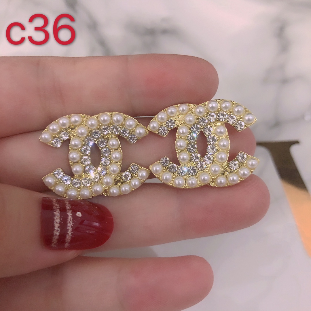 Chanel earring 107482