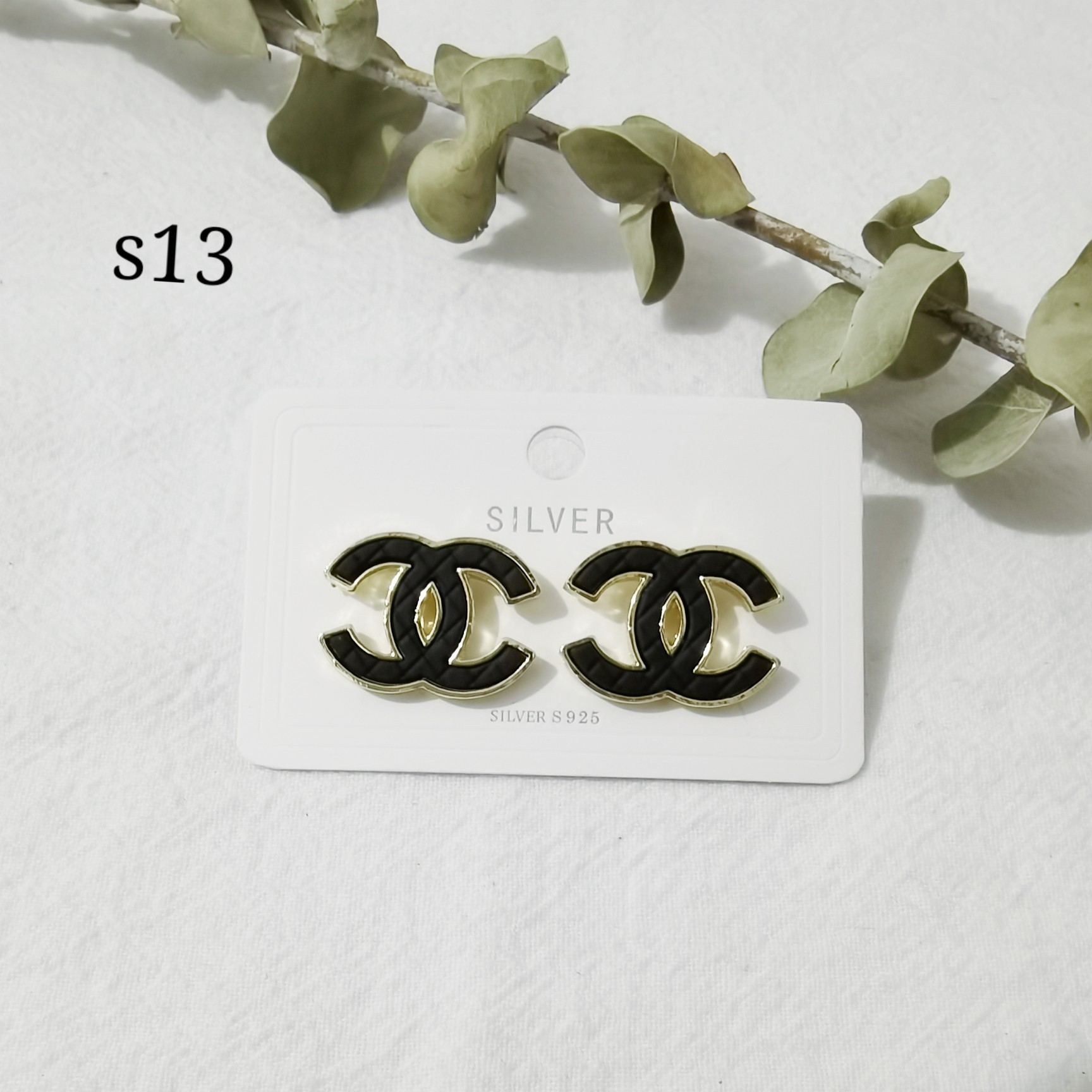 Chanel earring 107497