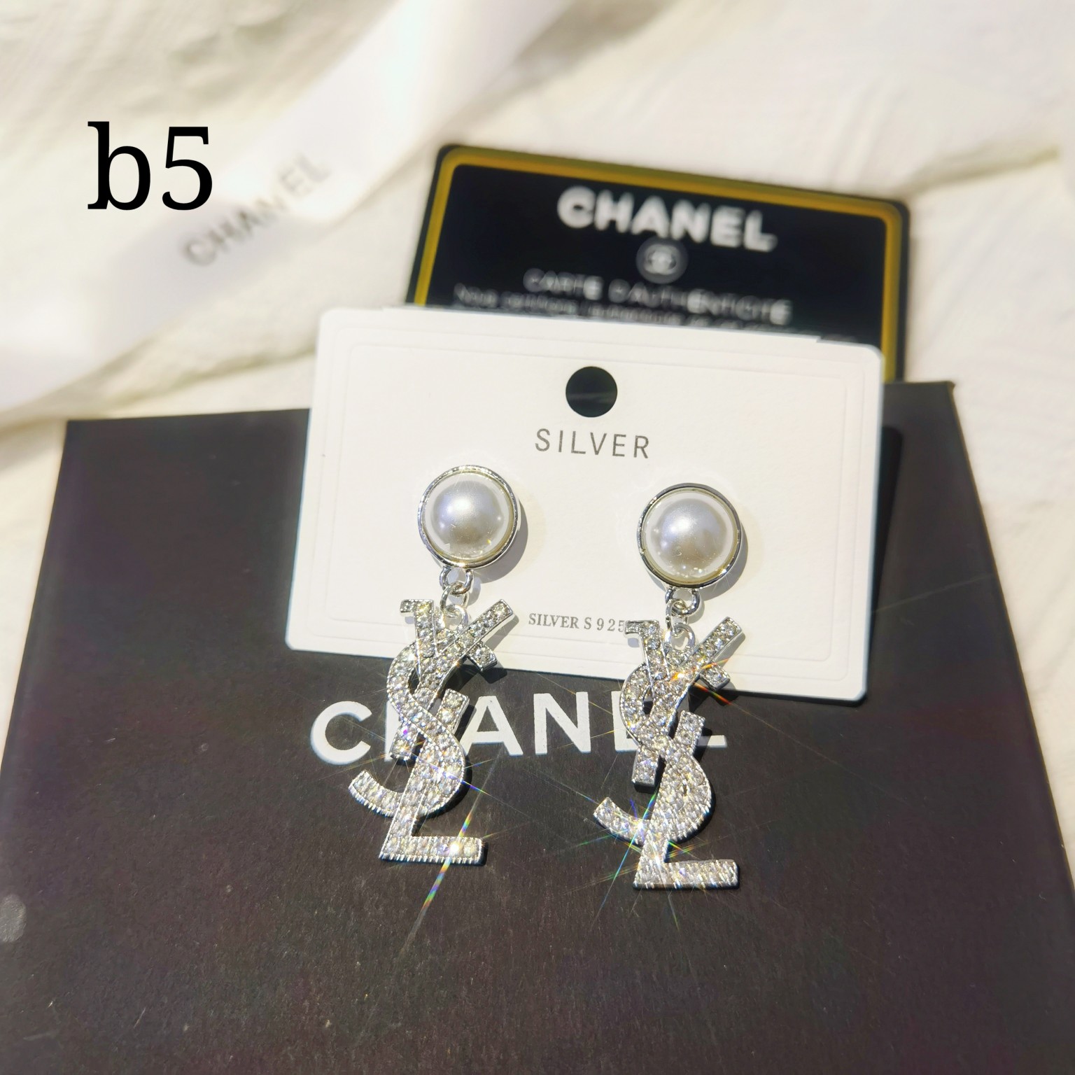 YSL earring 107502