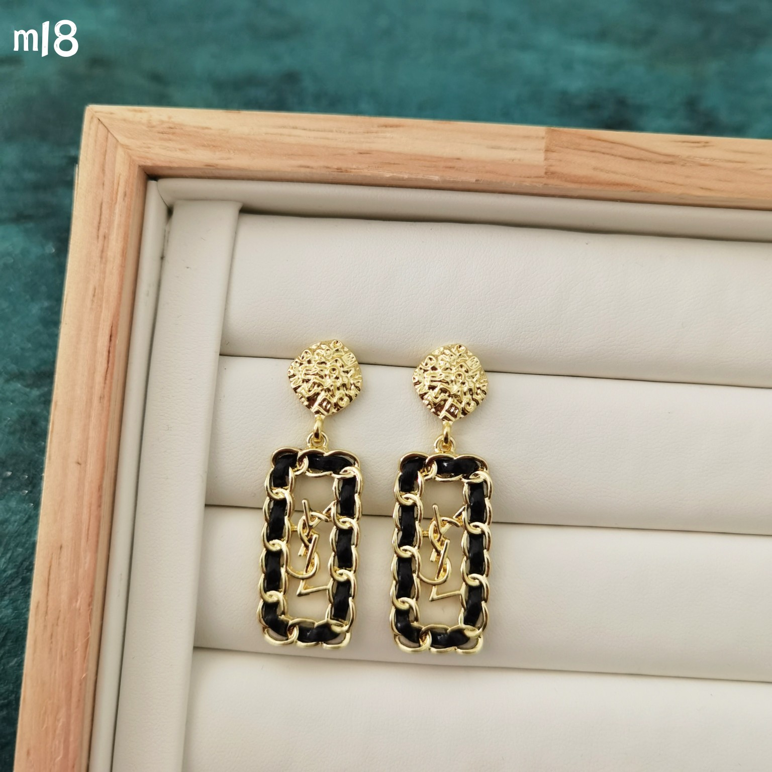YSL earring 107511