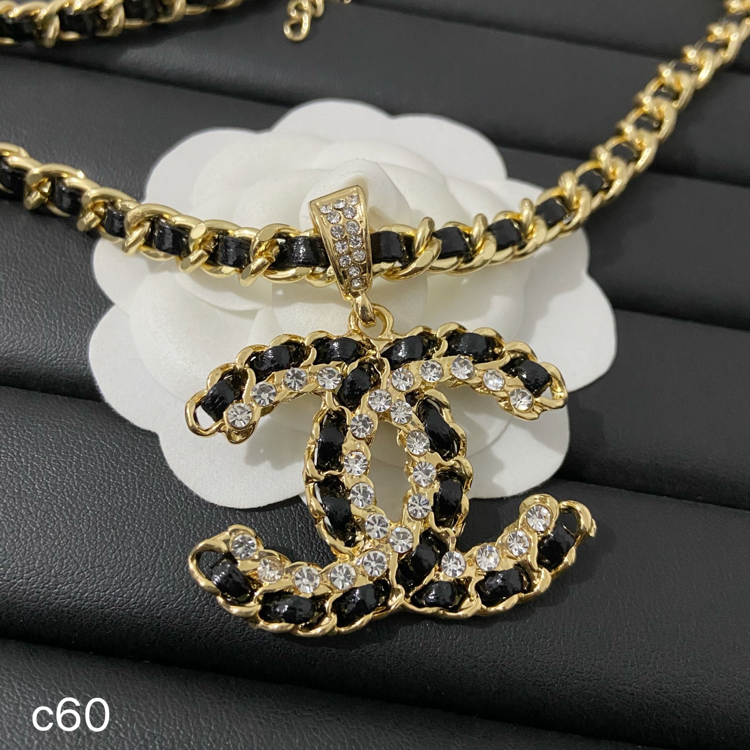 Chanel necklace 111006