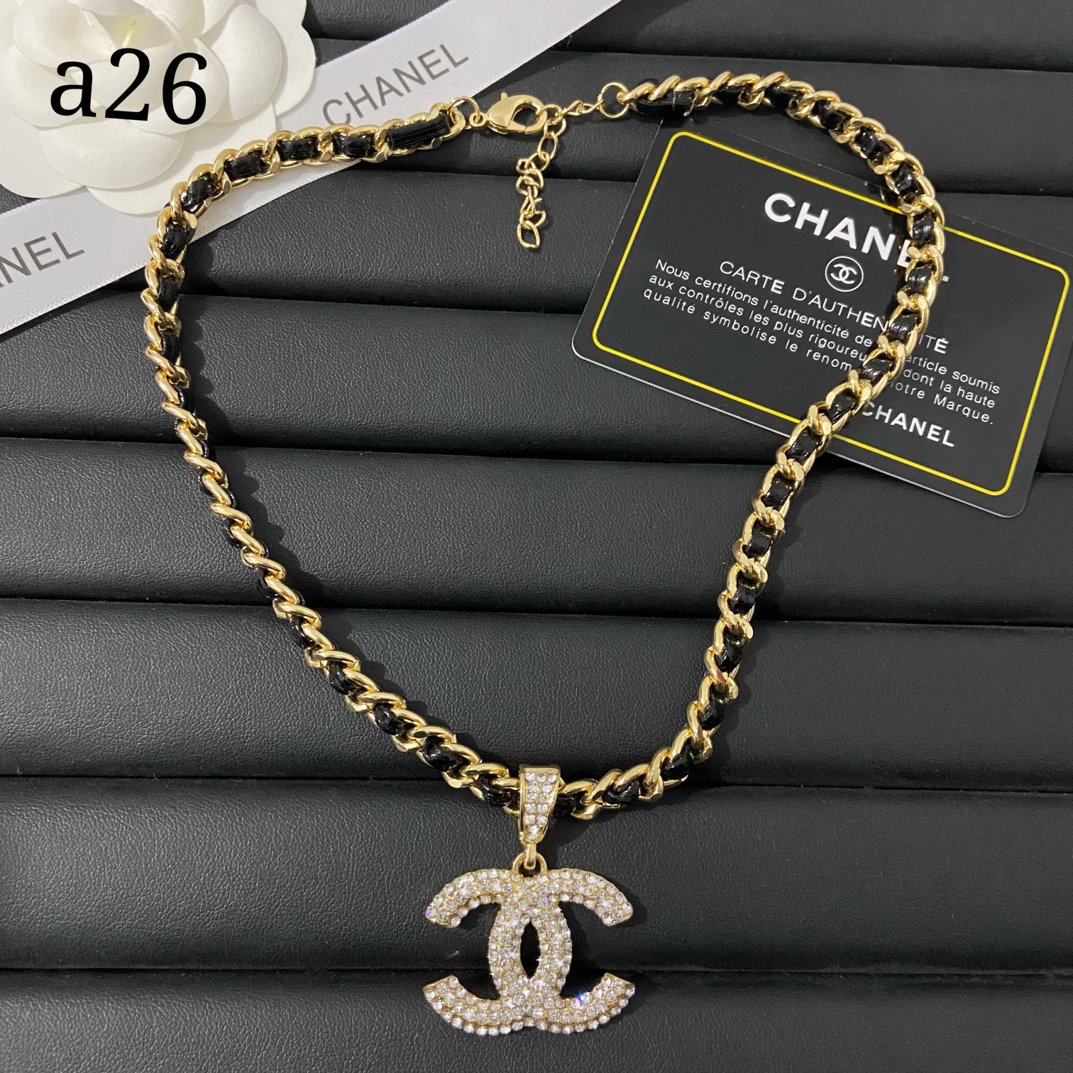 Chanel necklace 108139
