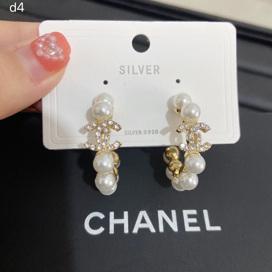 Chanel earring 107537