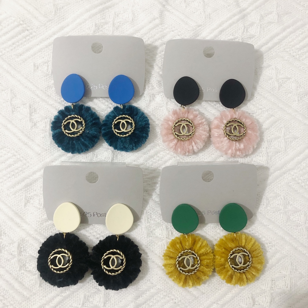 Chanel earring 107540