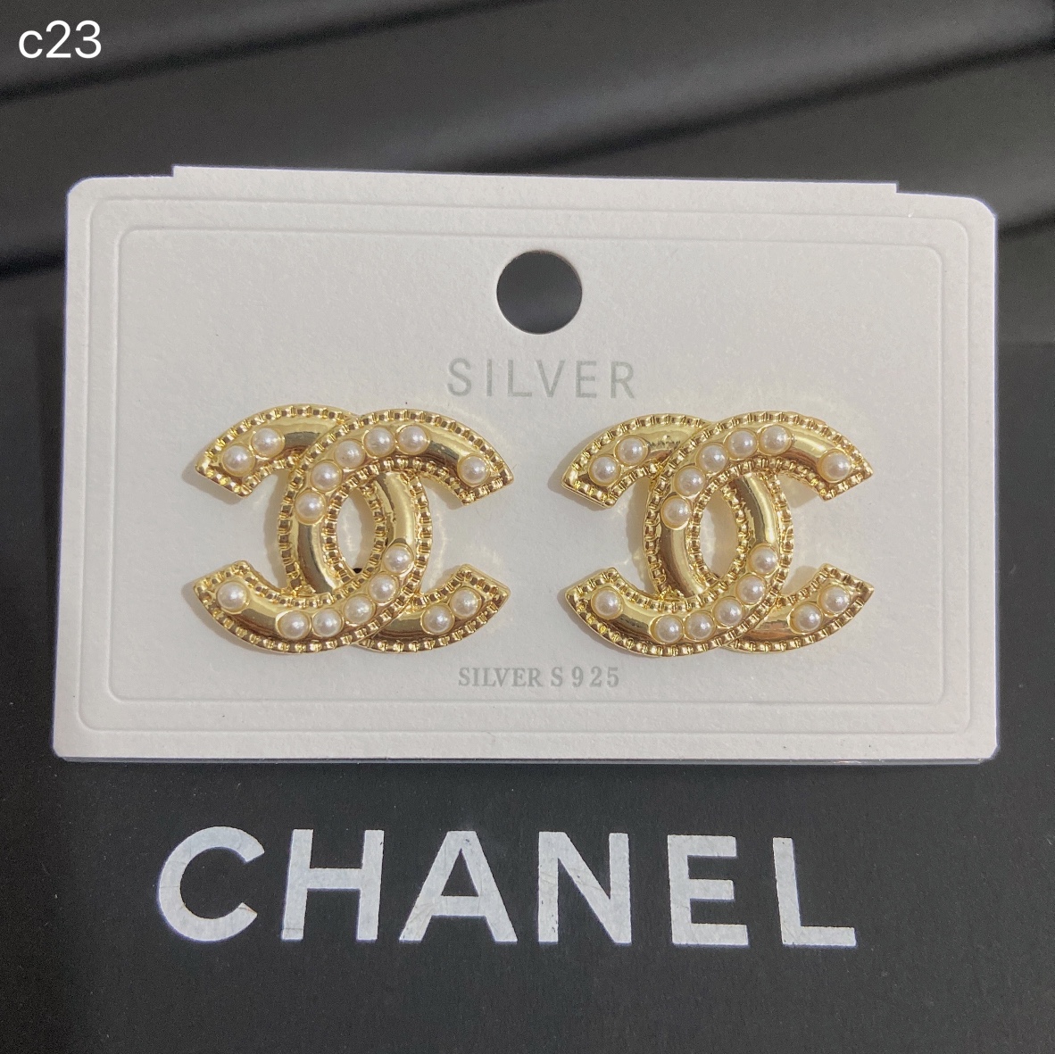 Chanel earring 107550