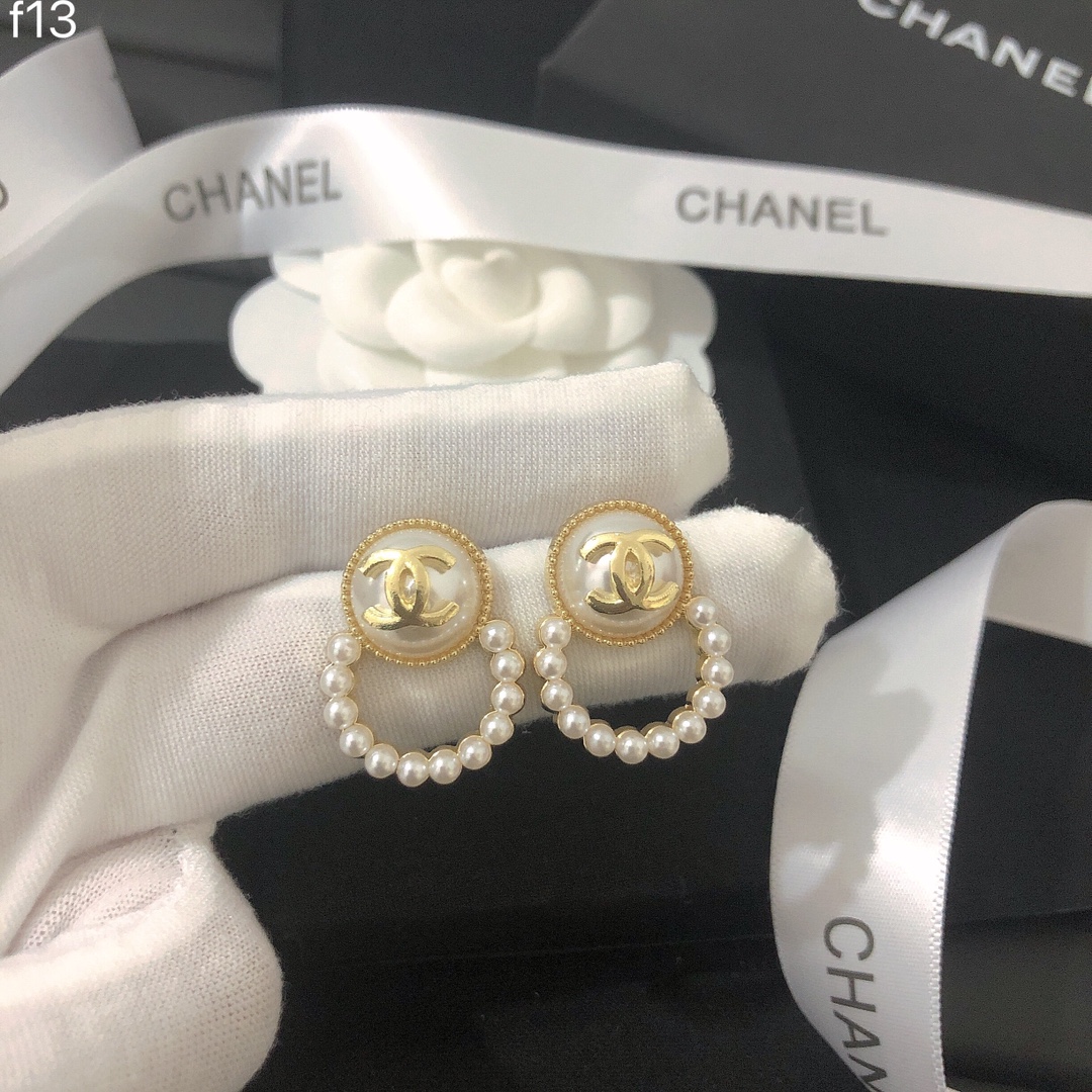 Chanel earring 107565