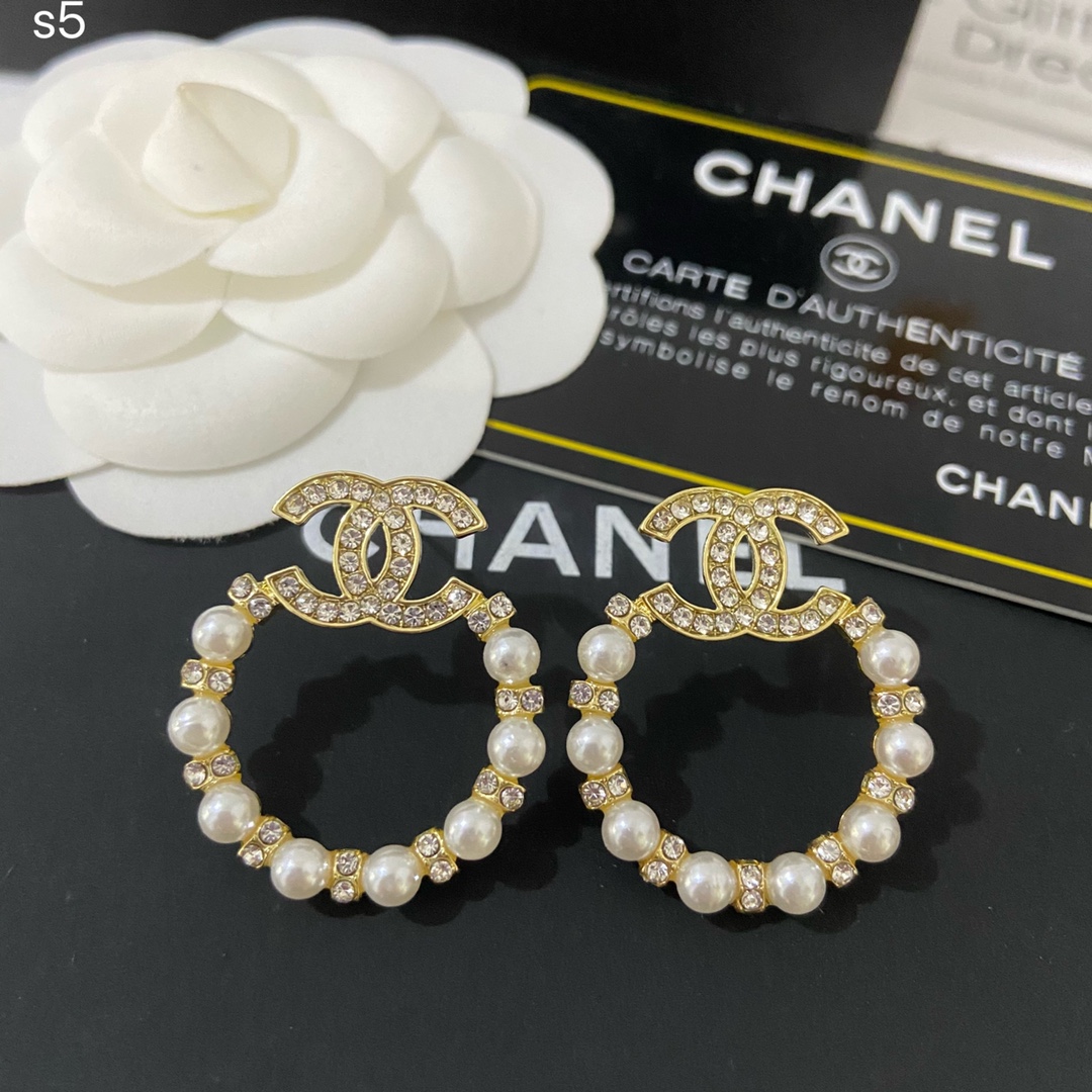 Chanel earring 107578