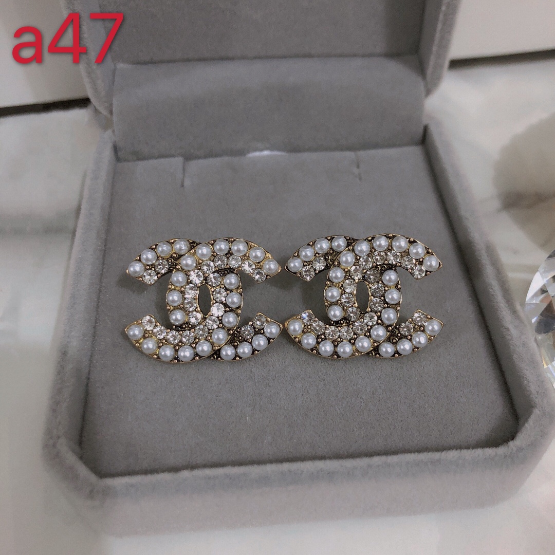 Chanel earring 107579