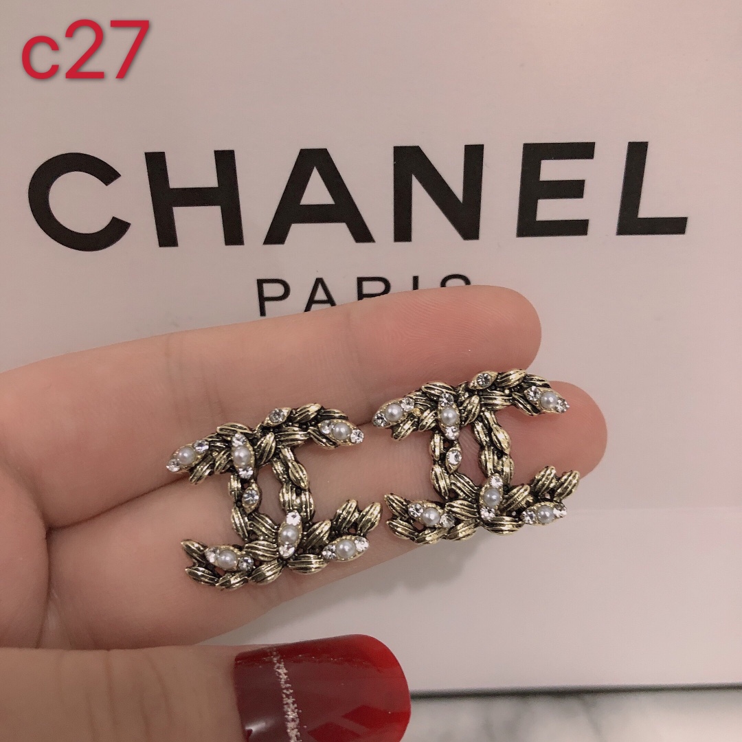Chanel earring 107593