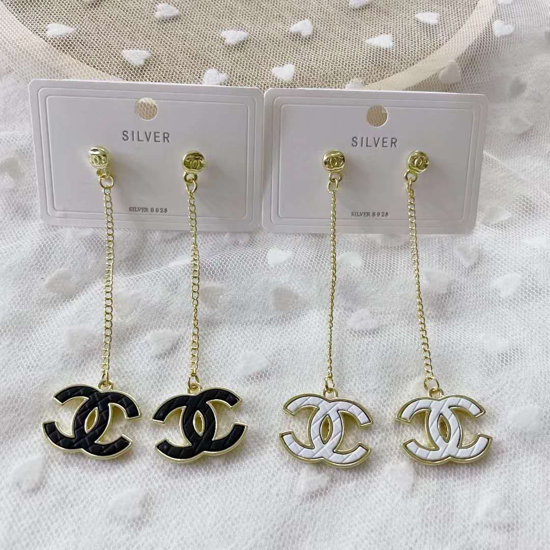 Chanel earring 107594