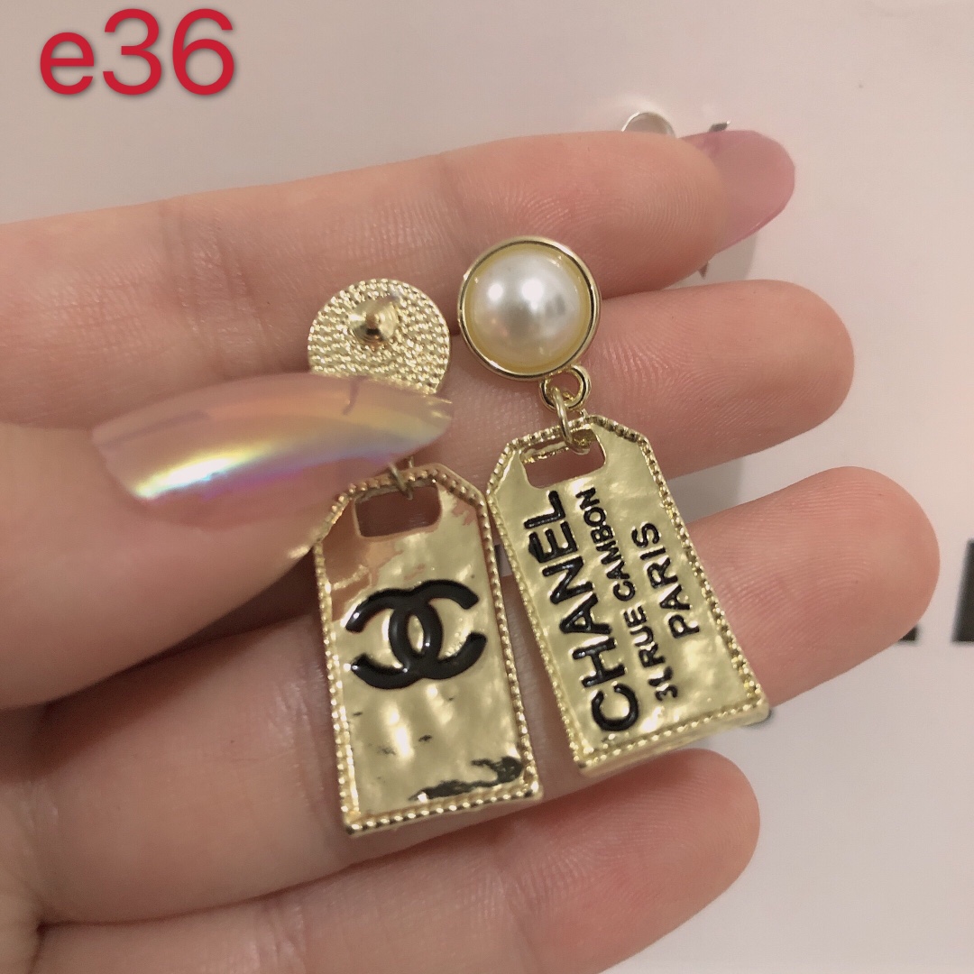 Chanel earring 107604