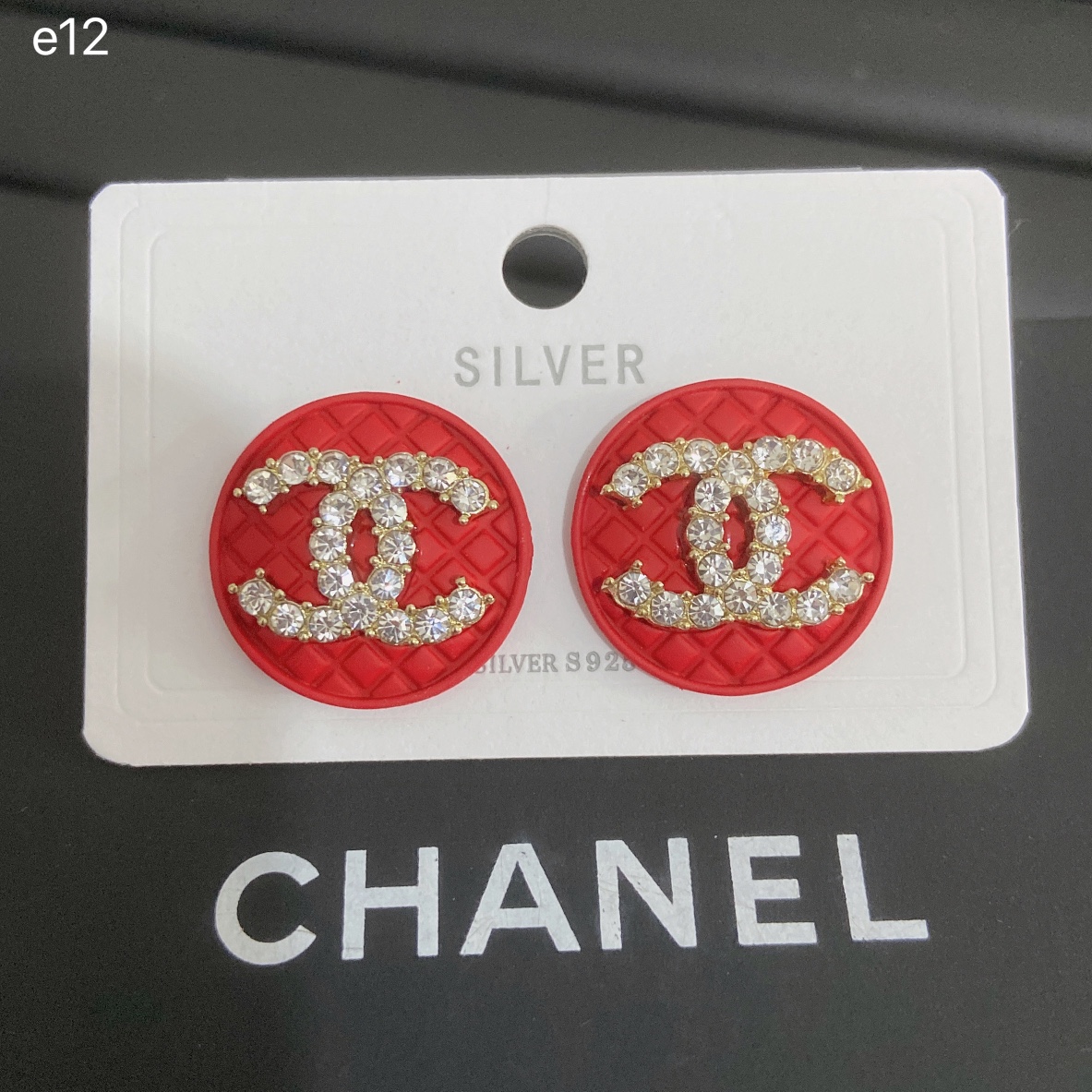 Chanel earring 107507