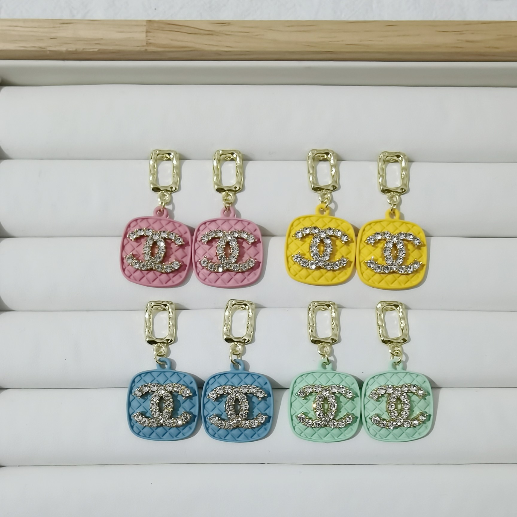 Chanel earring 107484