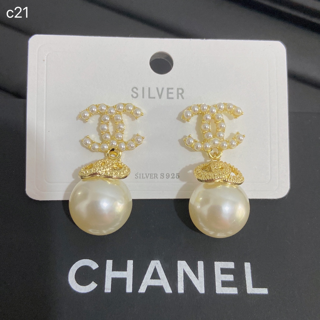 Chanel earring 107621
