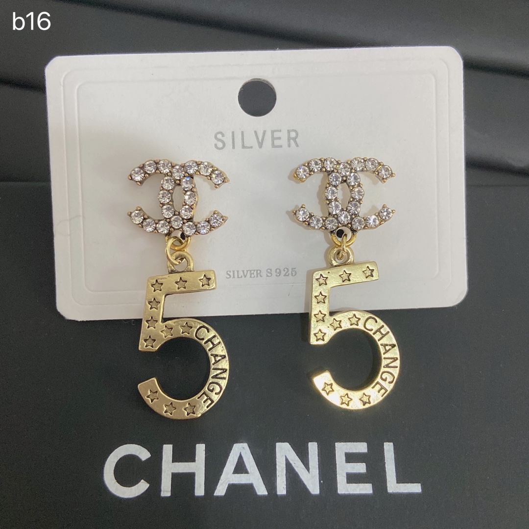 Chanel earring 107623