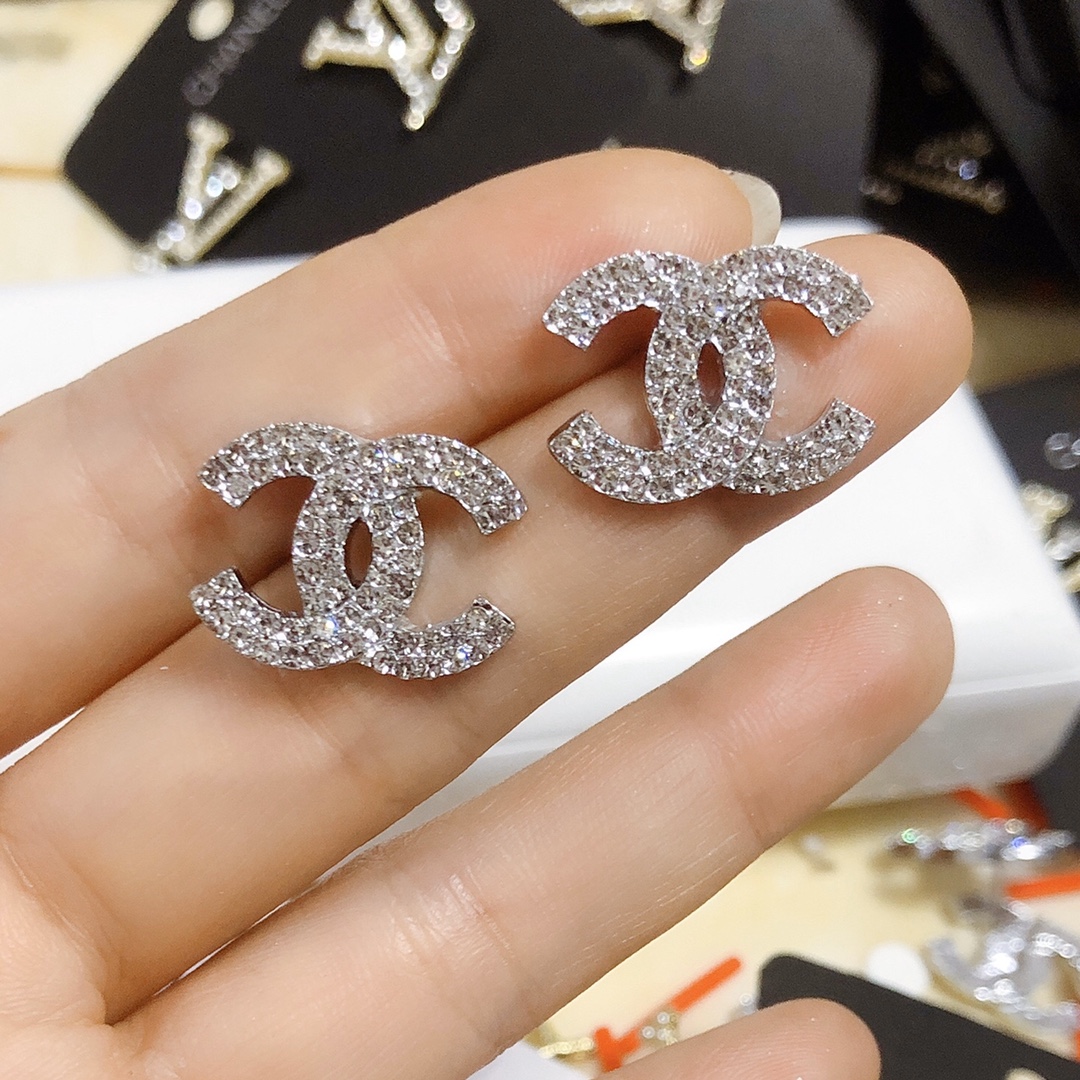chanel earring 104881