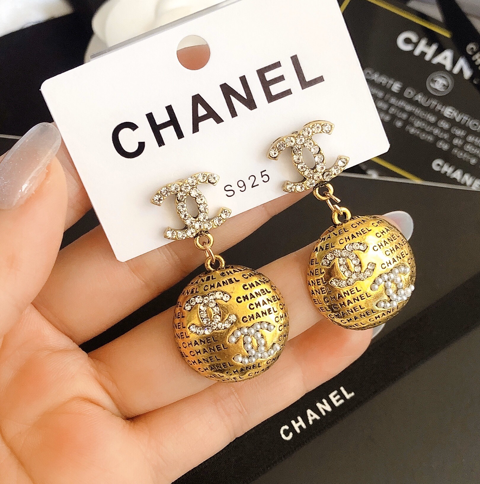 chanel earring 105065