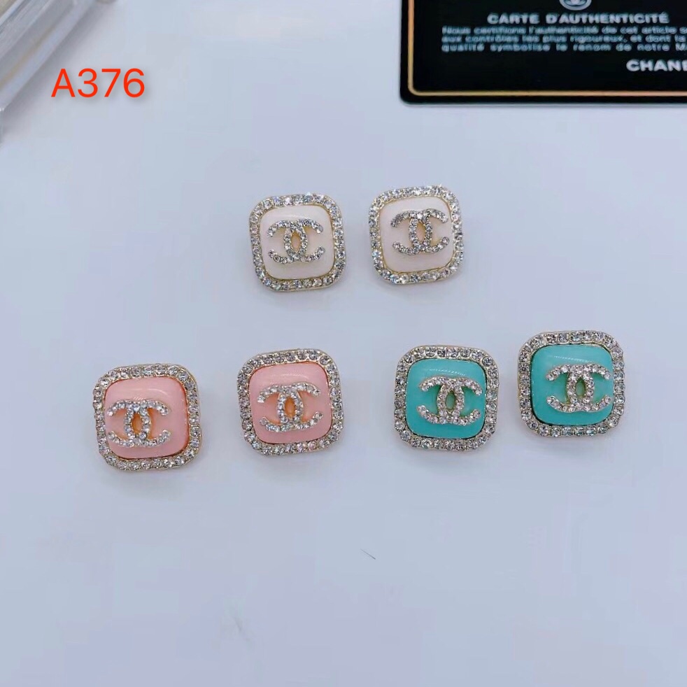 A376 Chanel earring 106064