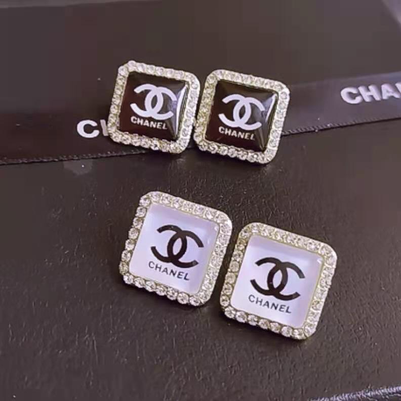 Chanel earring 106089