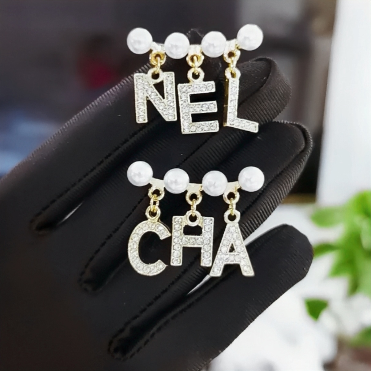 Chanel earring 106106