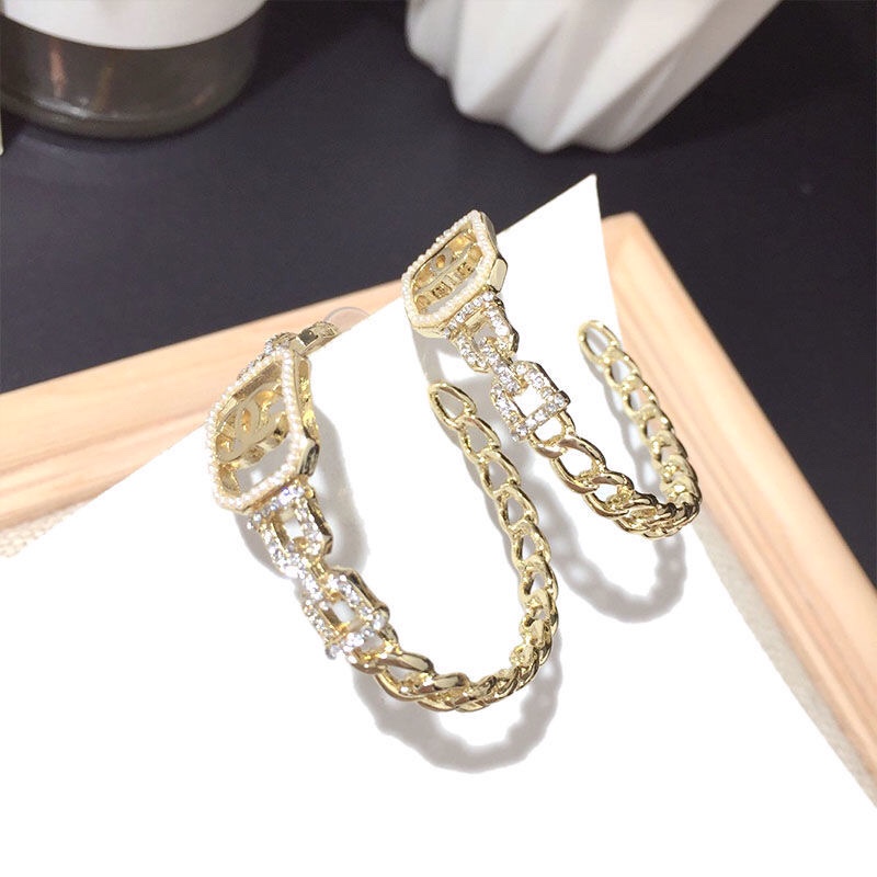 Chanel earring 106365