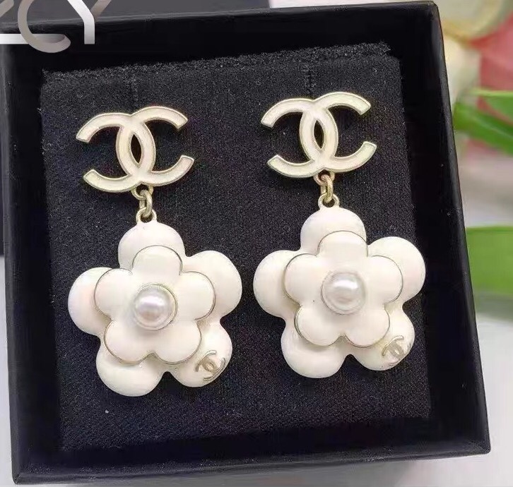 Chanel earring 106503