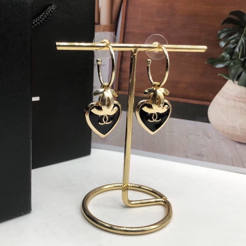 Chanel earring 106574