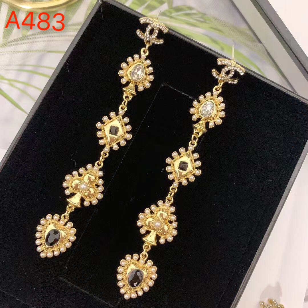 Chanel earring 106759