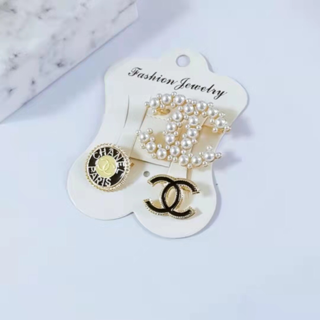 Chanel brooch 3 in 1 set 106821